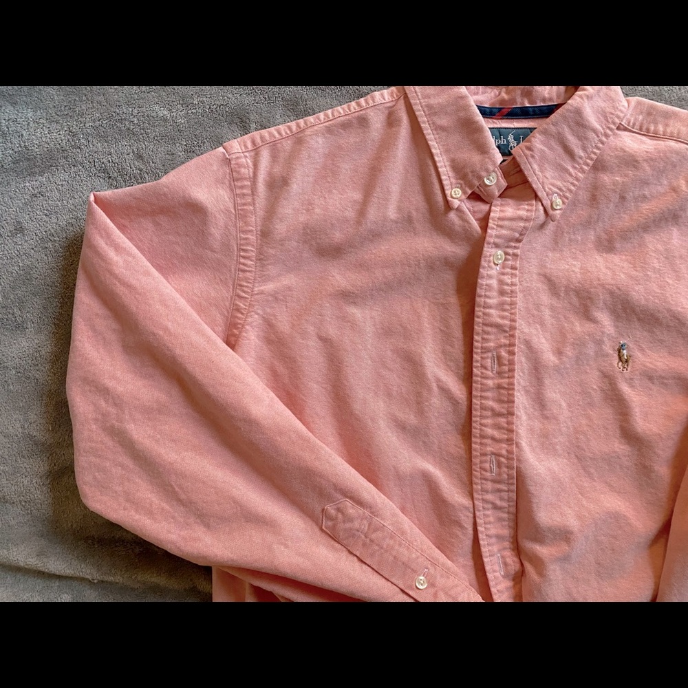 Men’s L Button Down